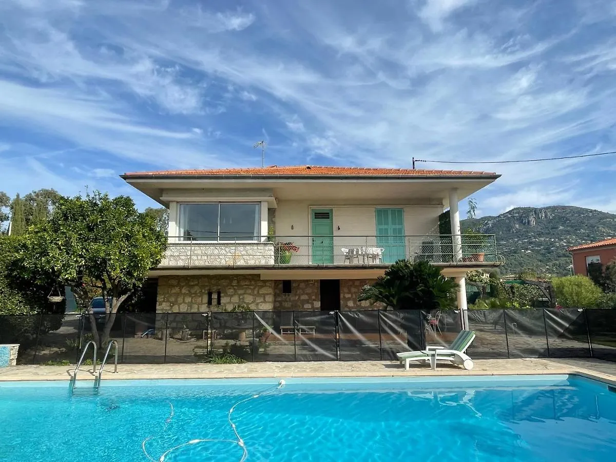 Holiday home Bas De Villa Avec Acces Piscine Pres De Nice Cannes Monaco Carros France